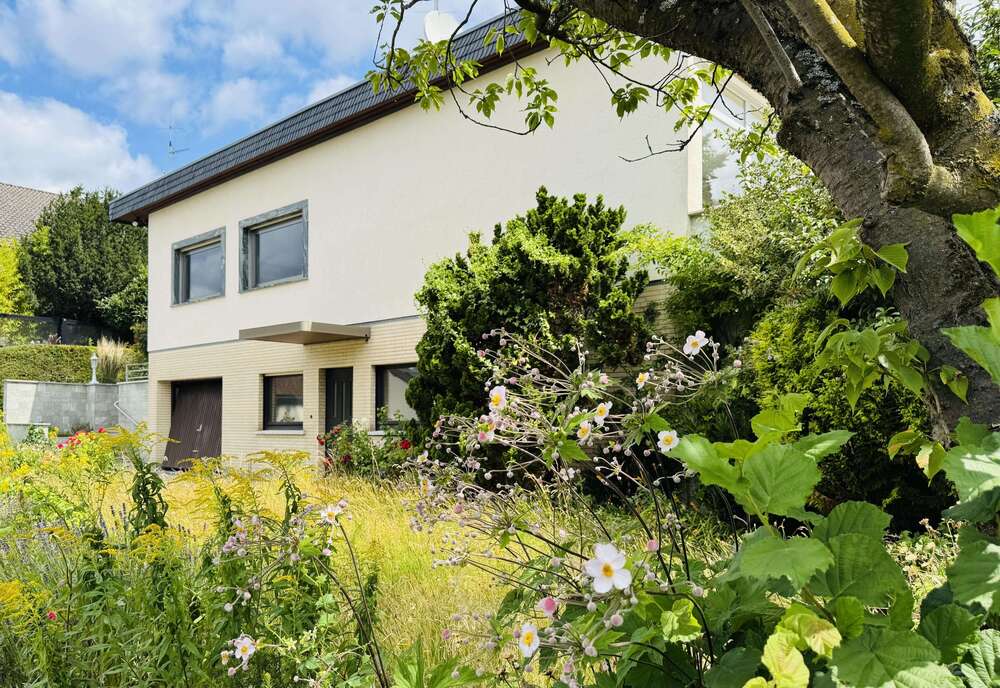 Thumbnail-Haus zum Kaufen in Wiesbaden 890.000,00 € 122.35 m²