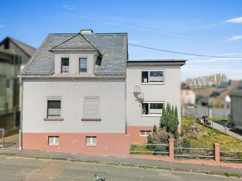 Thumbnail-Haus zum Kaufen in Niederneisen 199.500,00 € 151 m²