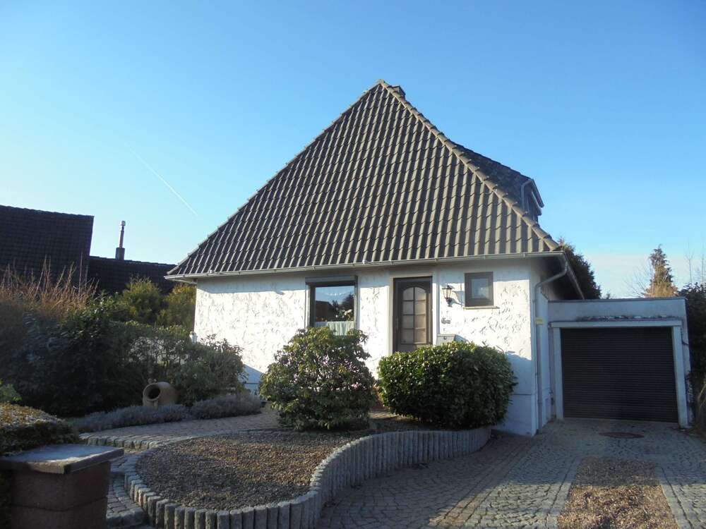 Thumbnail-Haus zum Kaufen in BremenOsterholz-Tenever 325.000,00 € 120 m²