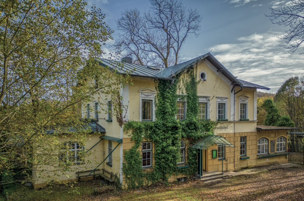 Thumbnail-Haus zum Kaufen in Starnberg 2.400.000,00 € 600 m²