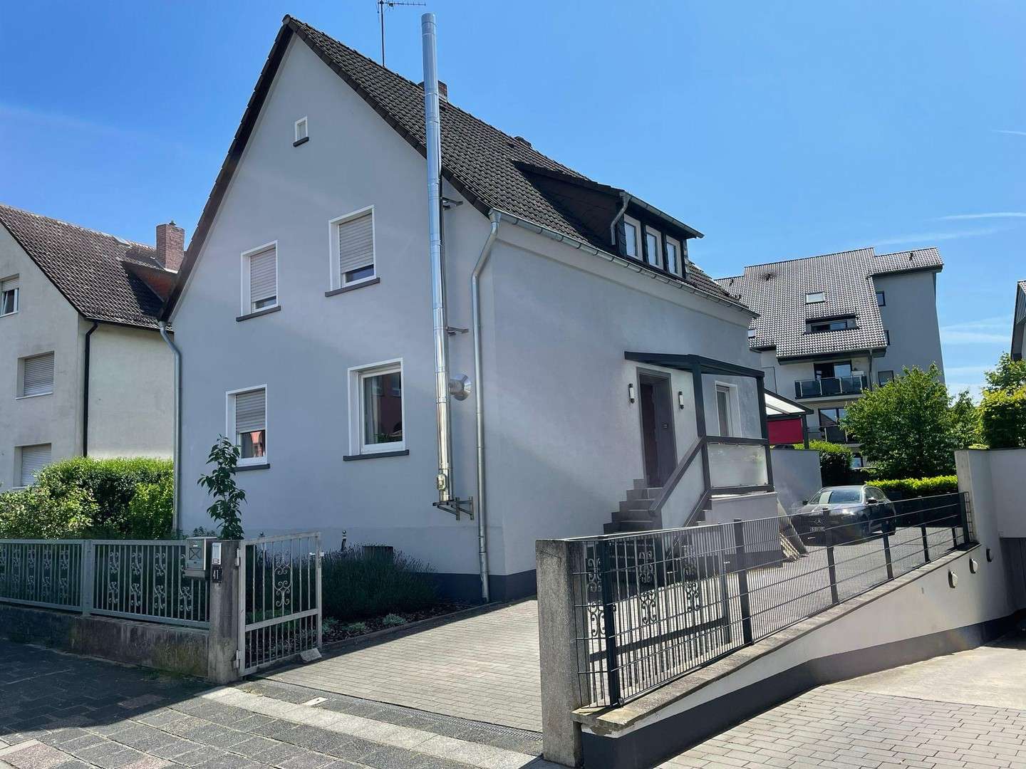 Thumbnail-Haus zum Kaufen in Obertshausen 649.000,00 € 182.7 m²