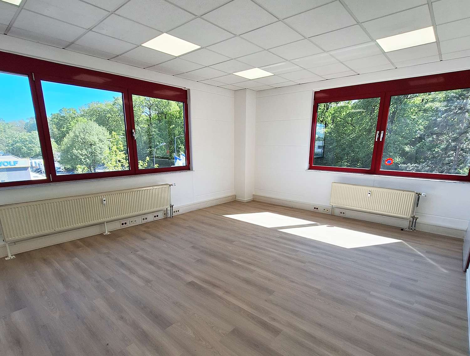 Thumbnail-Büro in Offenbach 520,00 € 29.44 m²