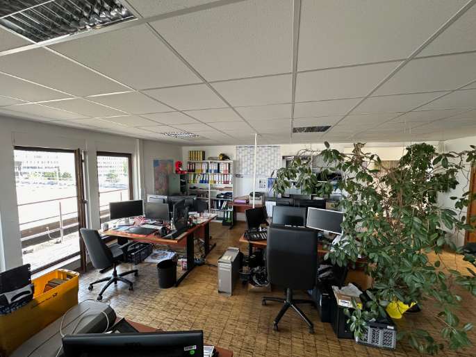 Thumbnail-Büro in Ostfildern 2.700,00 € 290 m²