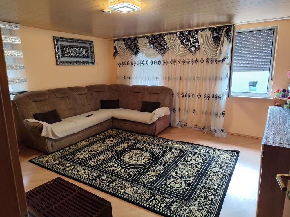 Thumbnail-Wohnung zum Kaufen in Gingen 209.000,00 € 86 m²