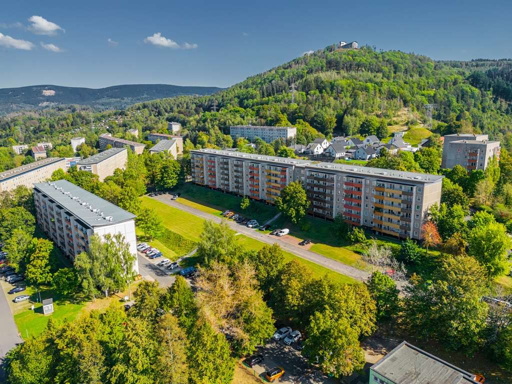 Thumbnail-Wohnung zum Mieten in Suhl 341,89 € 54.46 m²