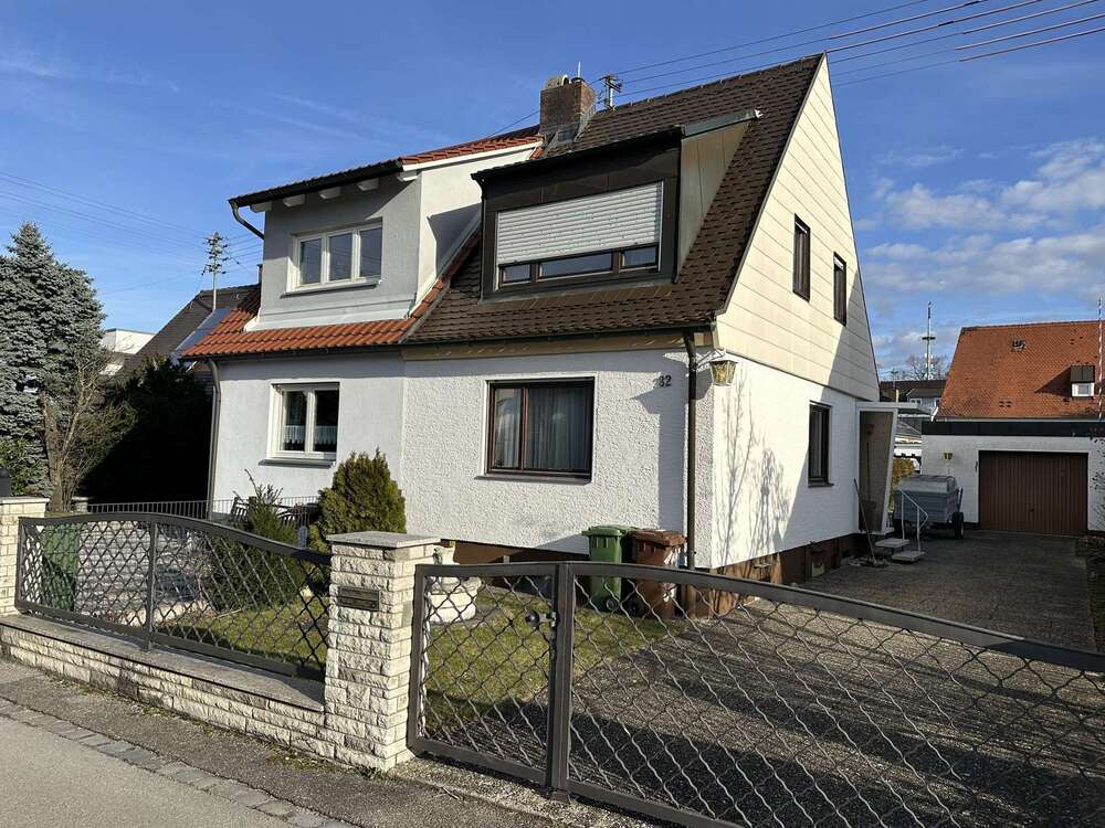 Thumbnail-Haus zum Kaufen in Augsburg 469.000,00 € 95 m²