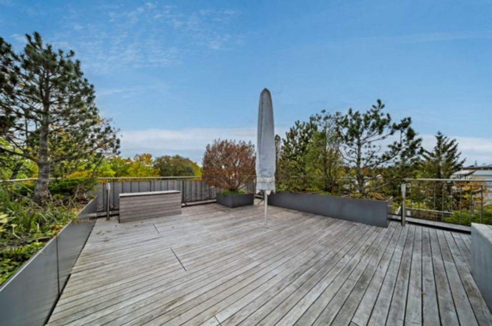 Thumbnail-Wohnung zum Kaufen in Gräfelfing 2.300.000,00 € 229 m²