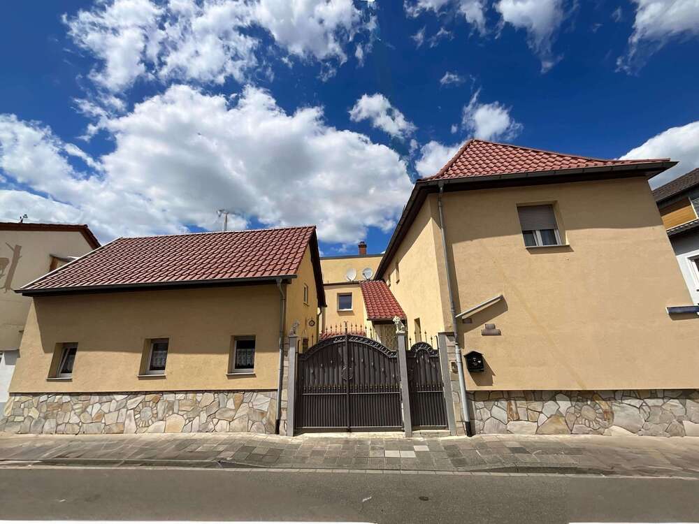 Thumbnail-Haus zum Kaufen in Ludwigshafen 499.000,00 € 129.47 m²