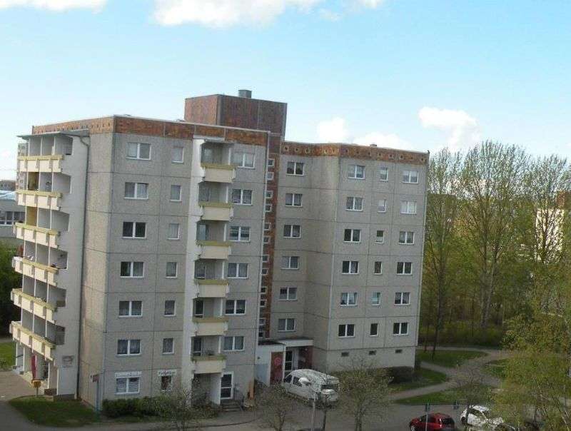 Thumbnail-Wohnung zum Mieten in Stralsund 281,52 € 41.4 m²