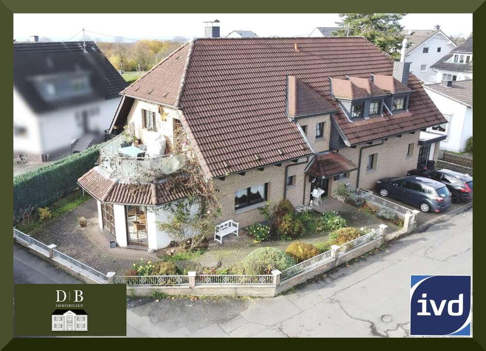 Thumbnail-Haus zum Kaufen in Neunkirchen-Seelscheid Hochhausen 429.990,00 € 262.8 m²