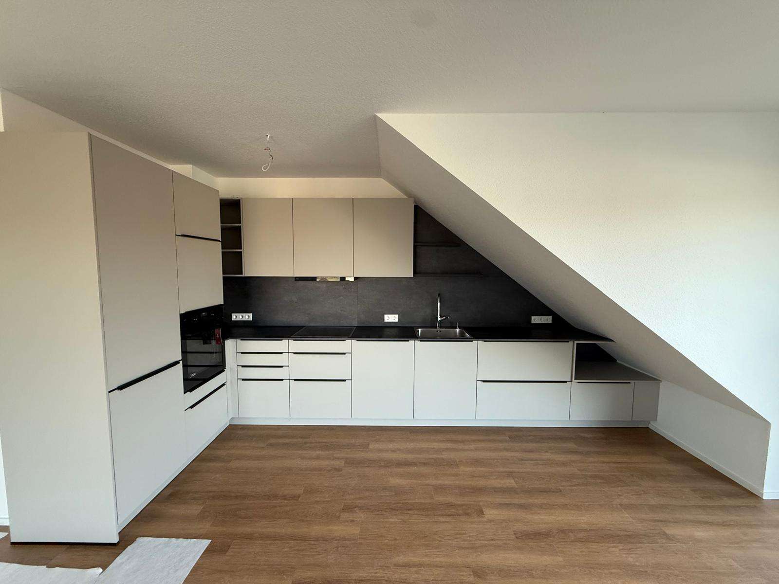 Thumbnail-Wohnung zum Mieten in Bad Wimpfen 1.350,00 € 103.52 m²