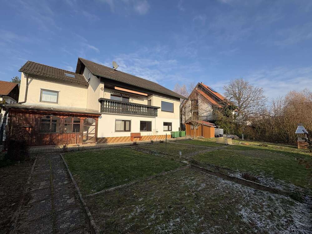 Thumbnail-Haus zum Kaufen in Gemünden 359.000,00 € 225 m²