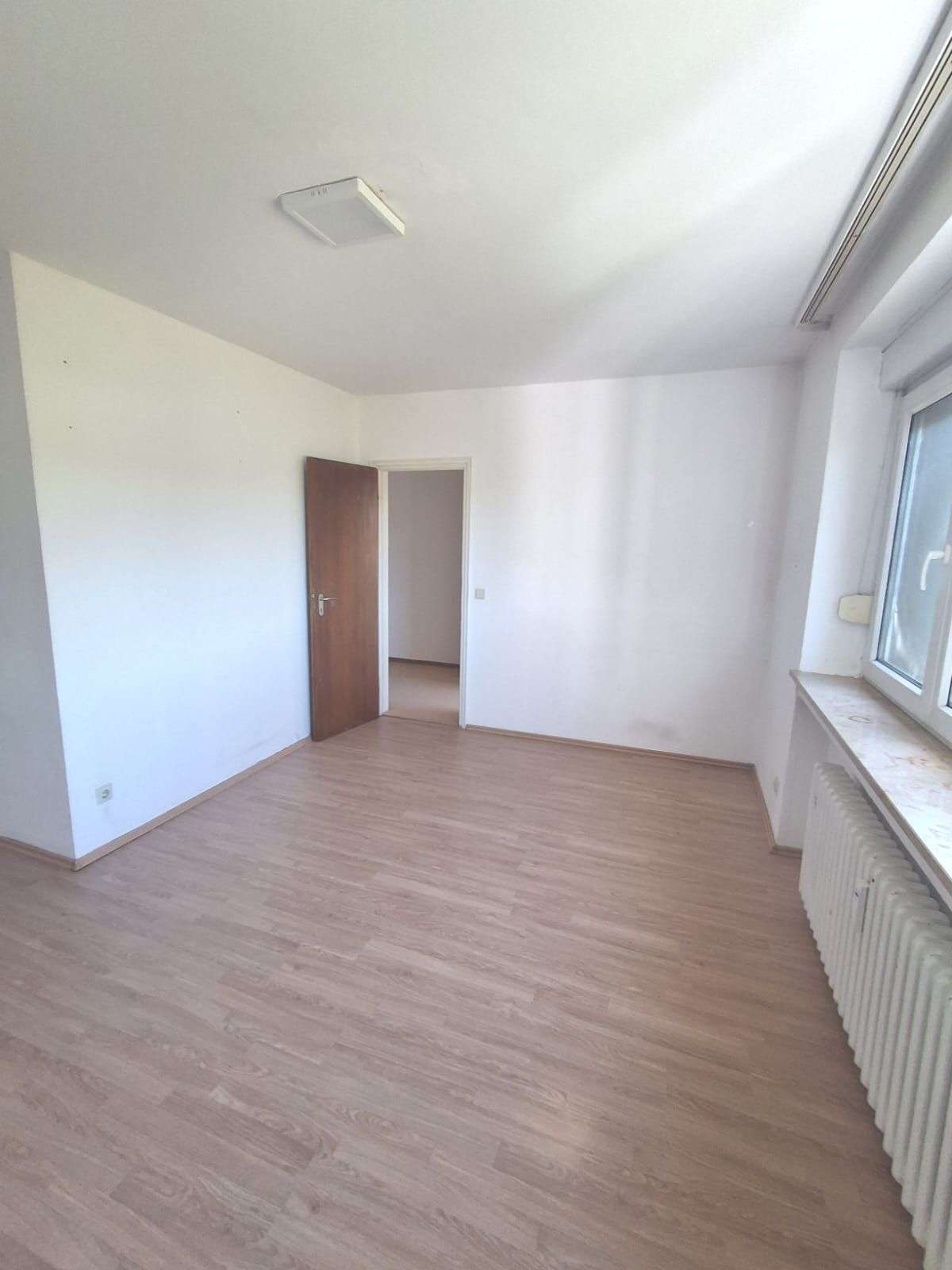 Thumbnail-Wohnung zum Mieten in Coburg 340,00 € 29.24 m²