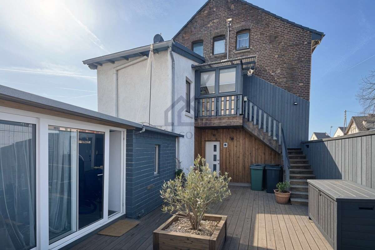 Thumbnail-Haus zum Kaufen in Erftstadt Bliesheim 349.000,00 € 190 m²