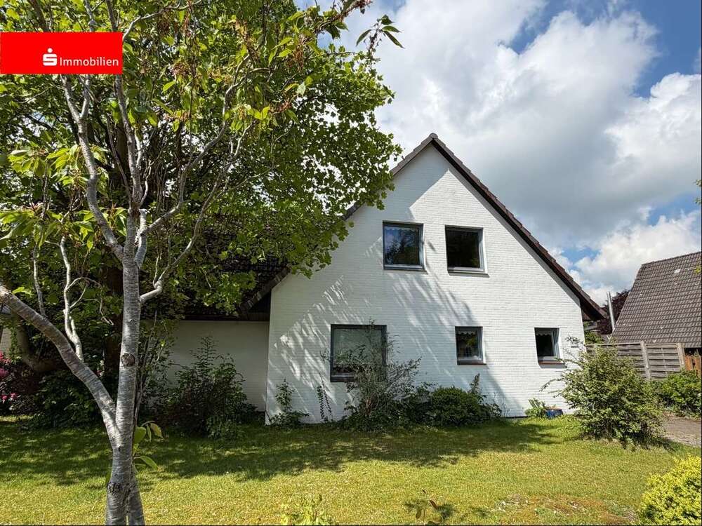 Thumbnail-Haus zum Kaufen in Hennstedt 259.000,00 € 156.55 m²