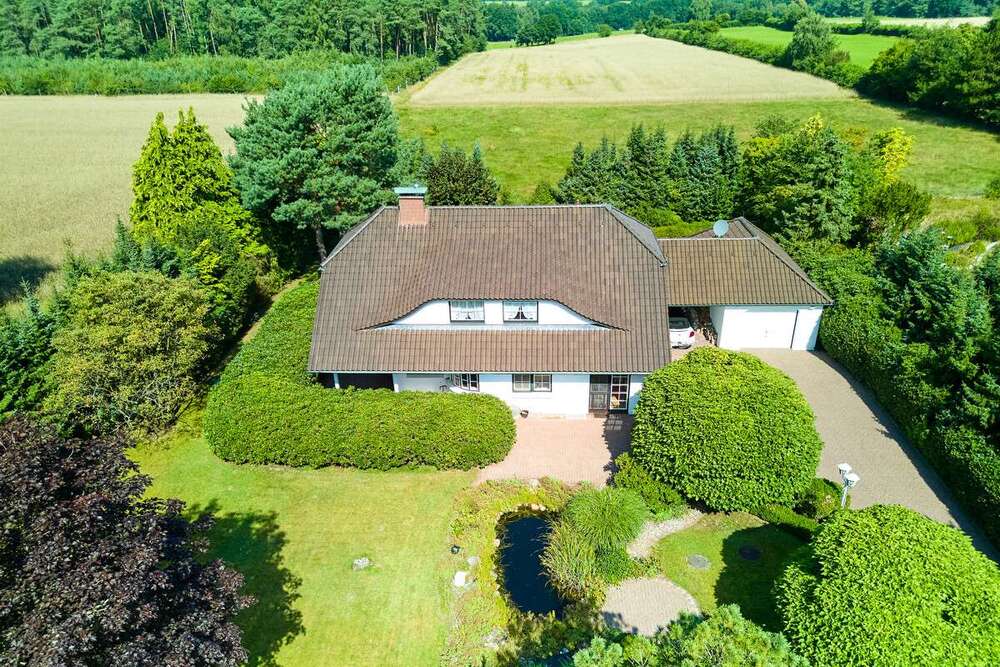 Thumbnail-Haus zum Kaufen in Hanstedt-Schierhorn 890.000,00 € 180 m²