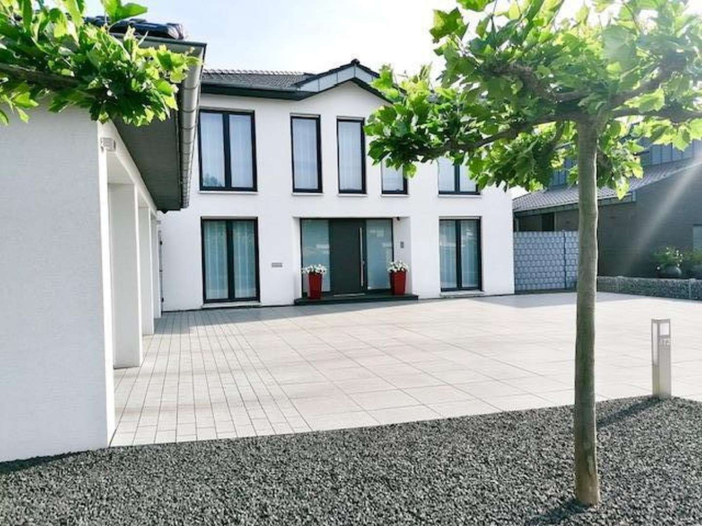 Thumbnail-Haus zum Kaufen in Mönchengladbach 1.199.000,00 € 226 m²