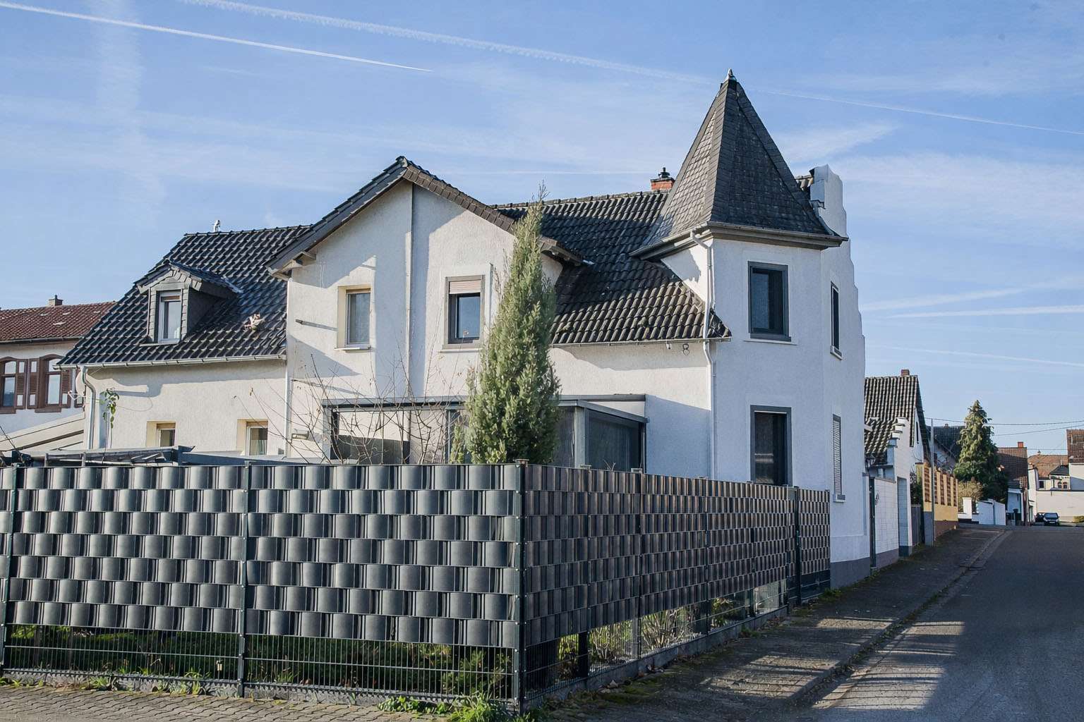 Thumbnail-Haus zum Kaufen in Worms-Pfeddersheim 379.000,00 € 107 m²