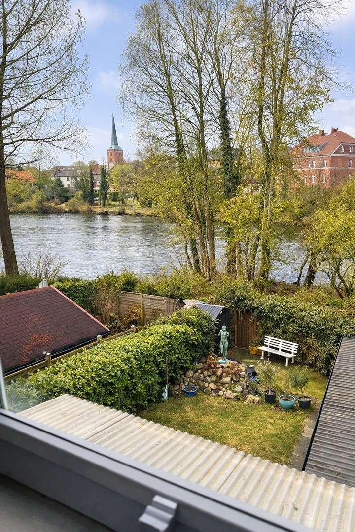 Thumbnail-Haus zum Kaufen in Bad Segeberg 325.000,00 € 80 m²