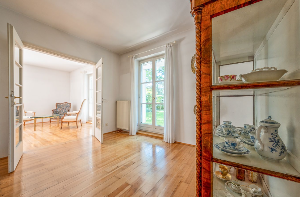 Thumbnail-Haus zum Kaufen in Gräfelfing 2.800.000,00 € 300 m²