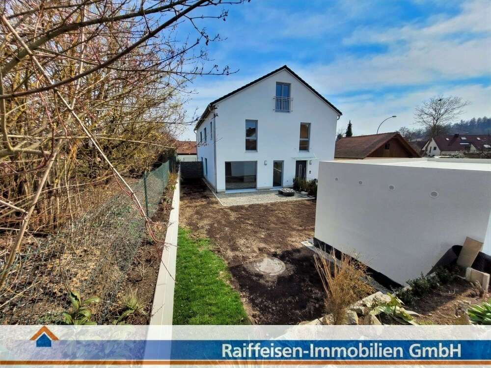 Thumbnail-Haus zum Kaufen in Obertraubling 699.000,00 € 141 m²