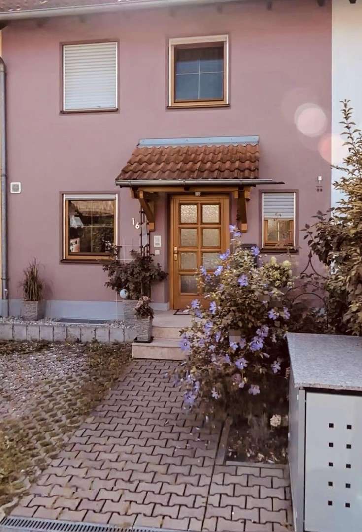 Thumbnail-Haus zum Kaufen in Wörth 699.000,00 € 160 m²