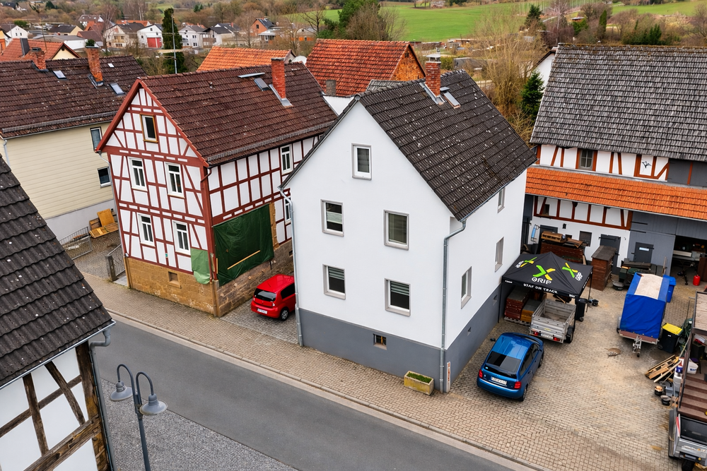 Thumbnail-Haus zum Kaufen in Staufenberg 181.000,00 € 140 m²