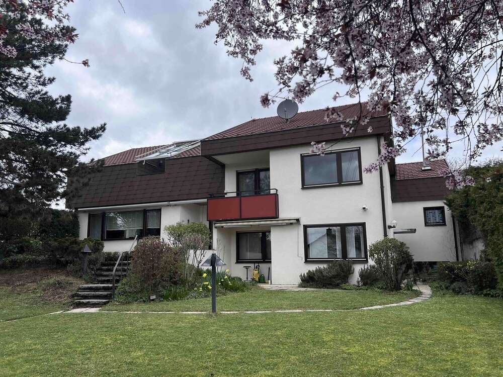 Thumbnail-Haus zum Kaufen in Notzingen 1.150.000,00 € 250 m²
