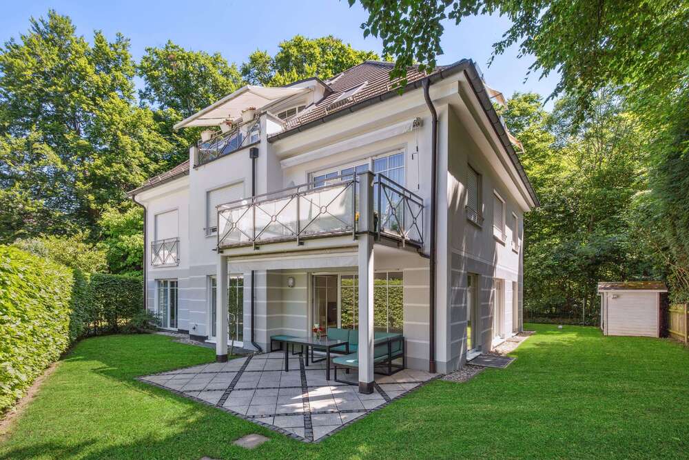 Thumbnail-Wohnung zum Kaufen in München 1.590.000,00 € 148 m²