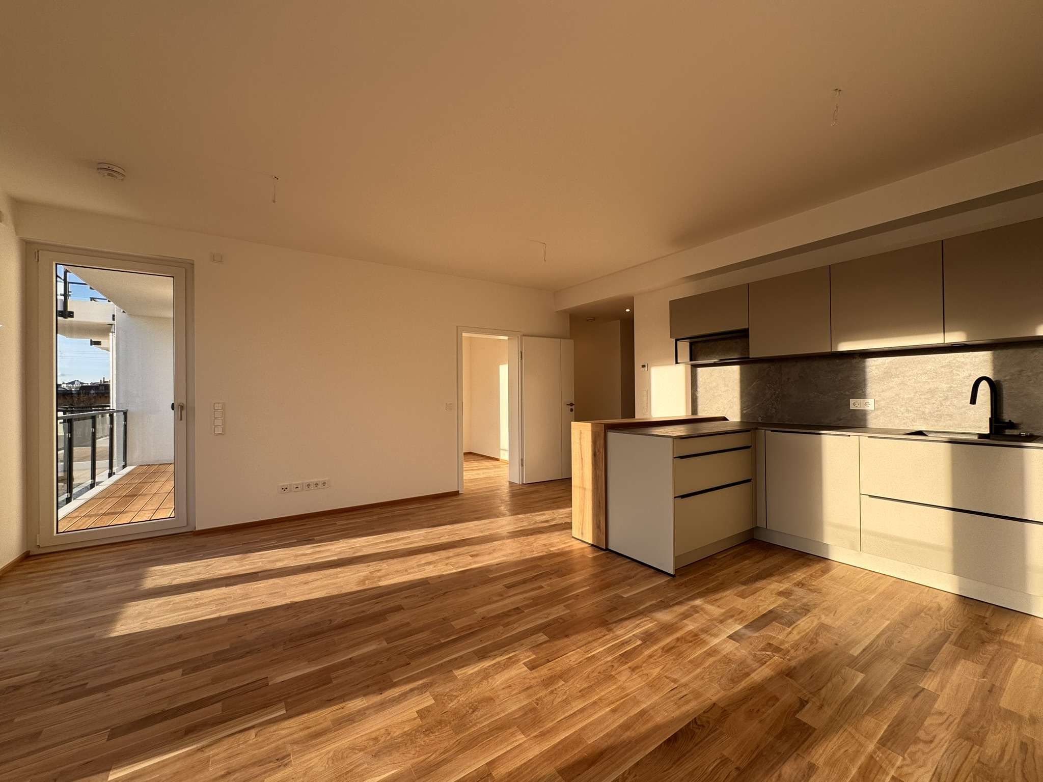 Thumbnail-Wohnung zum Mieten in Leipzig 1.480,50 € 77.93 m²