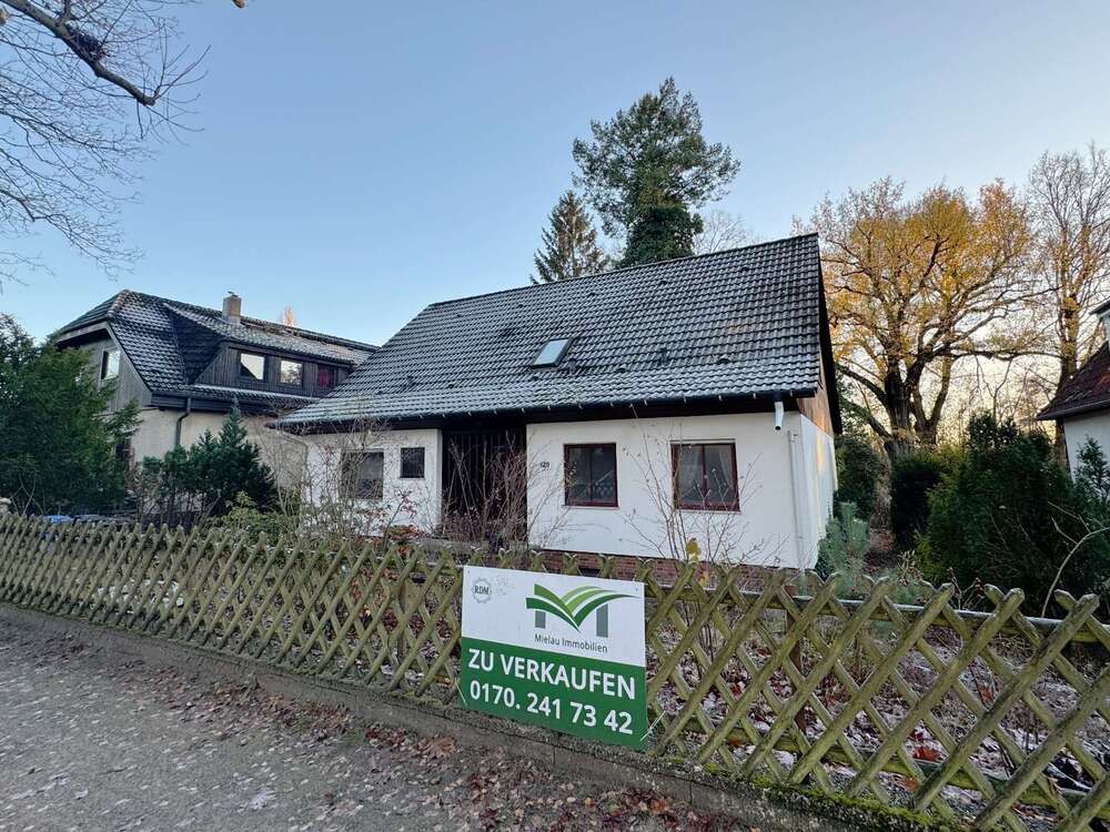 Thumbnail-Haus zum Kaufen in Berlin-Hermsdorf 599.000,00 € 240 m²