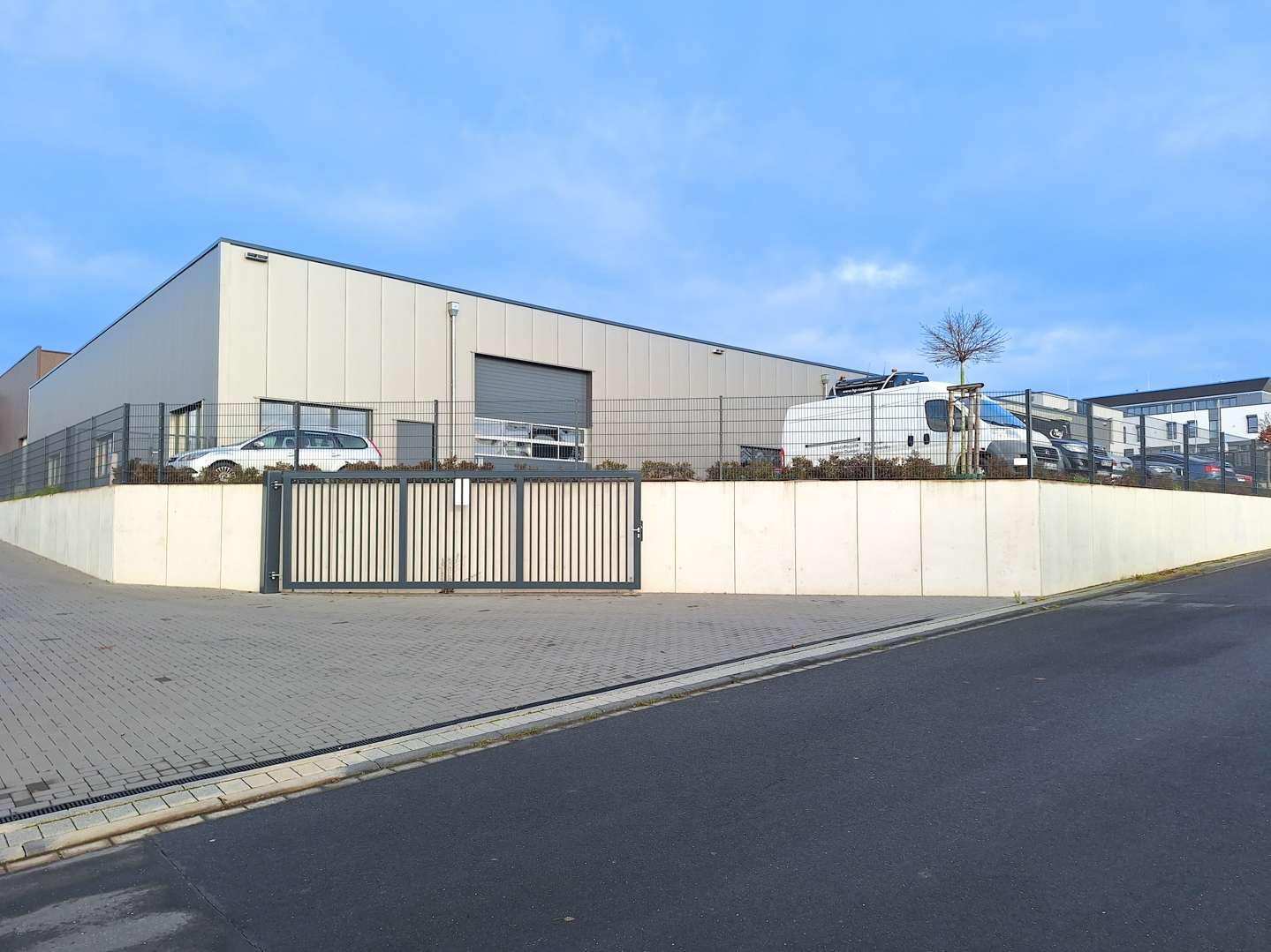 Thumbnail-Halle in Buchholz 2.590,00 € 1064 m²