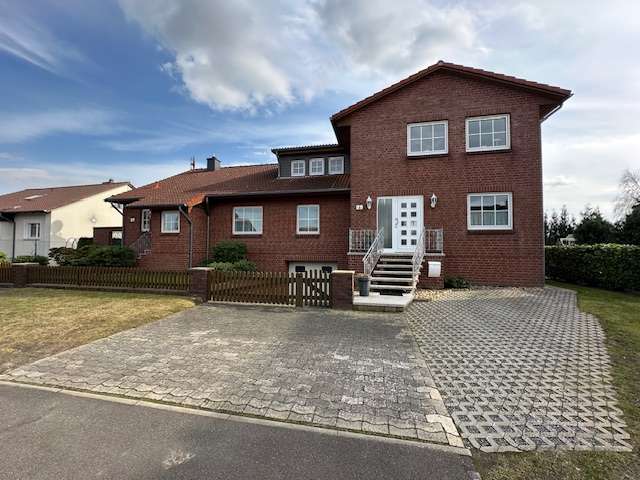 Thumbnail-Haus zum Kaufen in Wolfsburg 365.000,00 € 187 m²