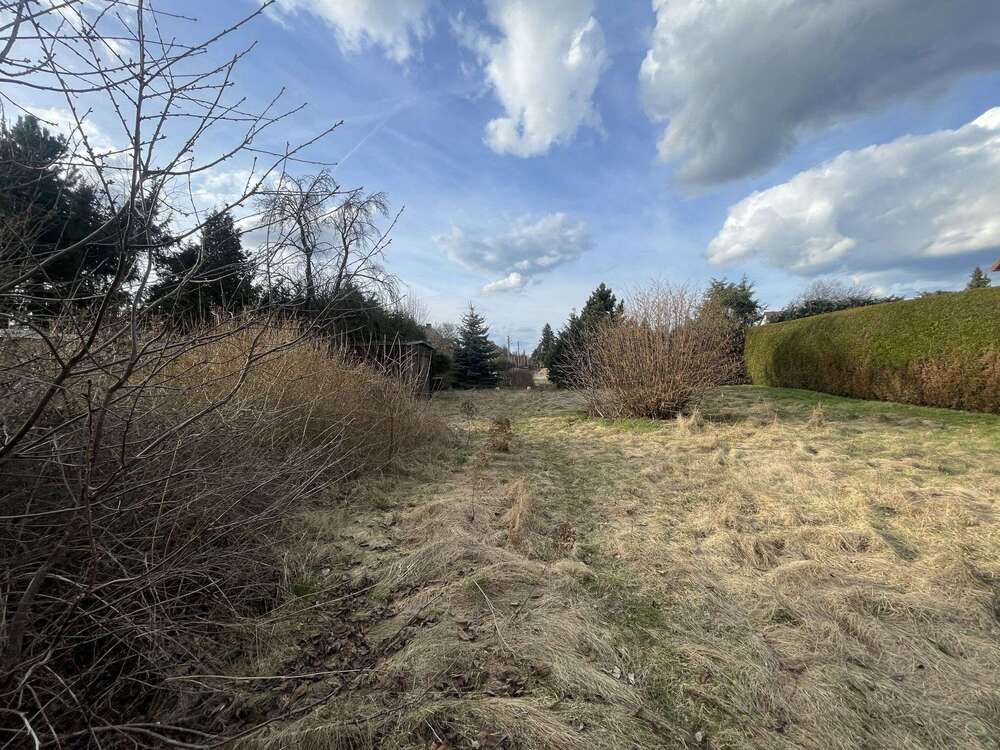 Thumbnail-Grundstück zu verkaufen in Ottendorf-Okrilla 175.000,00 € 753 m²