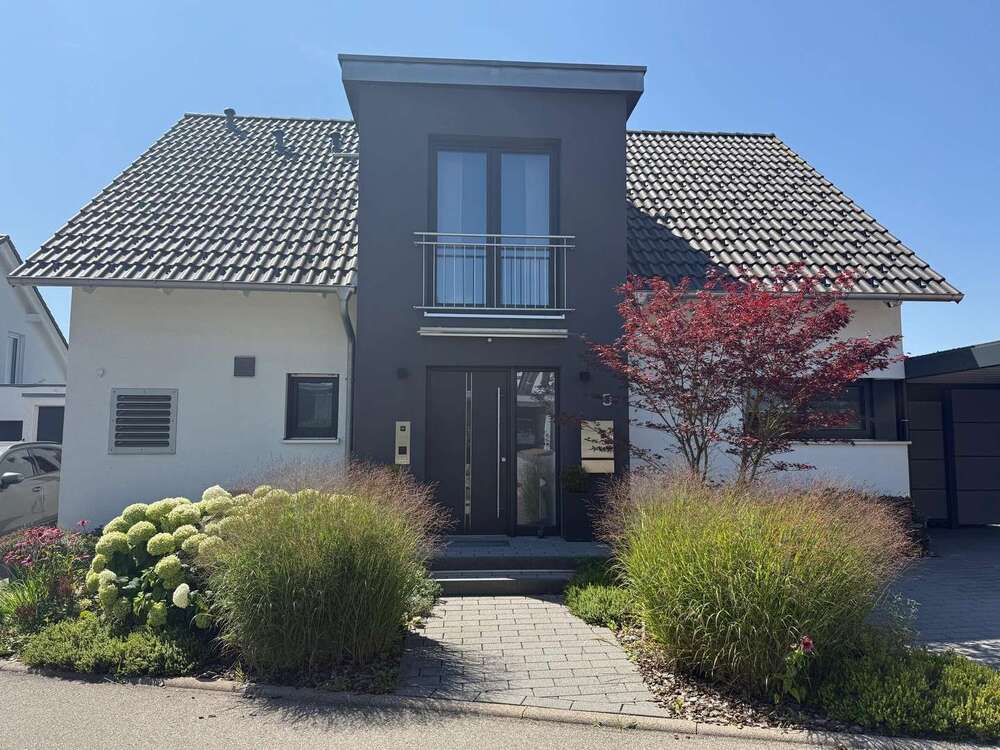 Thumbnail-Haus zum Kaufen in Herrenberg 1.299.000,00 € 150 m²