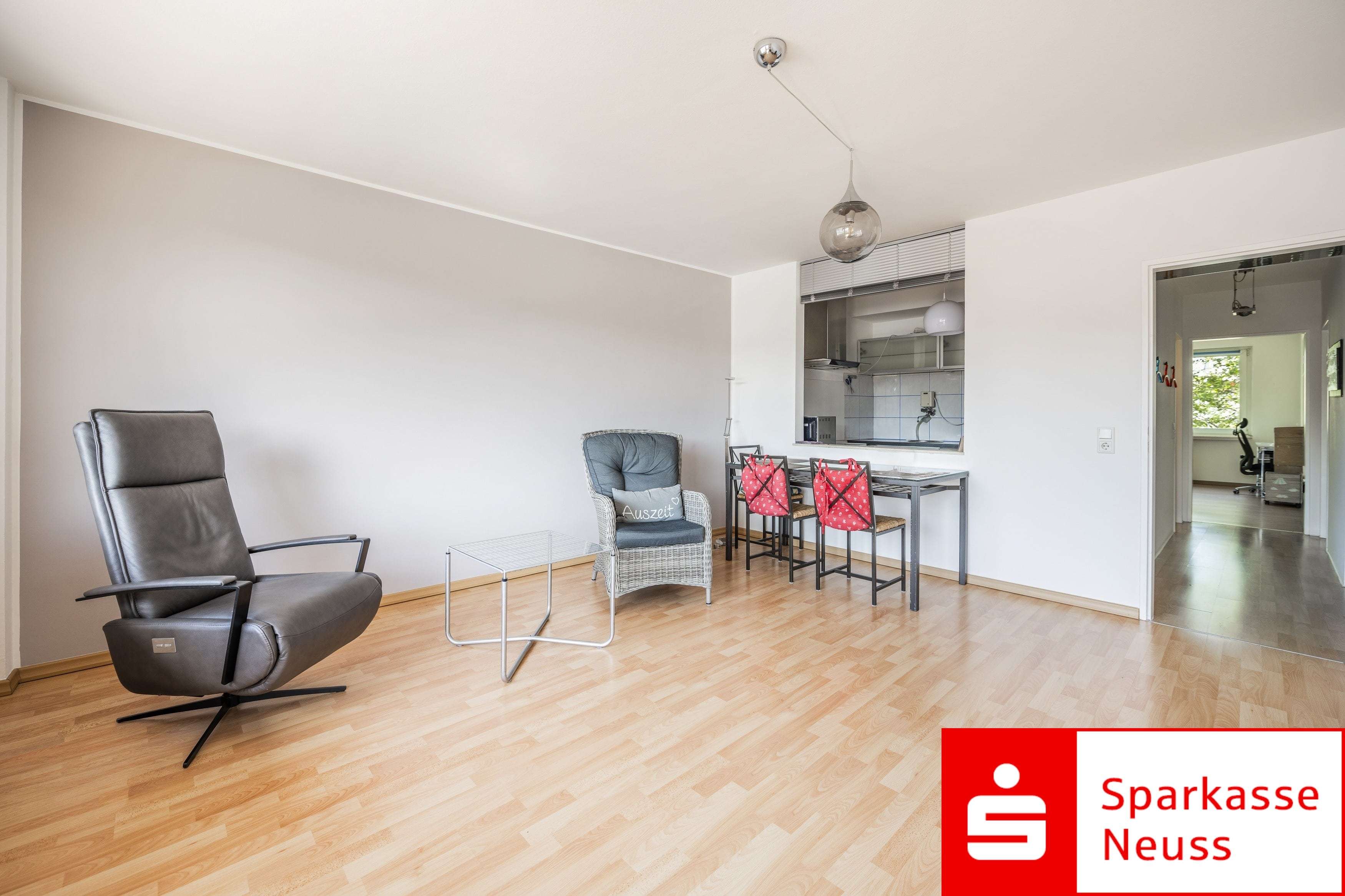 Thumbnail-Wohnung zum Kaufen in Düsseldorf 398.000,00 € 84 m²