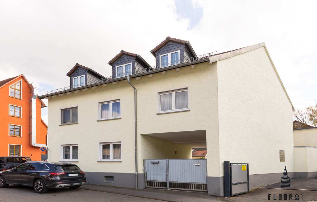 Thumbnail-Haus zum Kaufen in Kleinostheim 649.000,00 € 196 m²