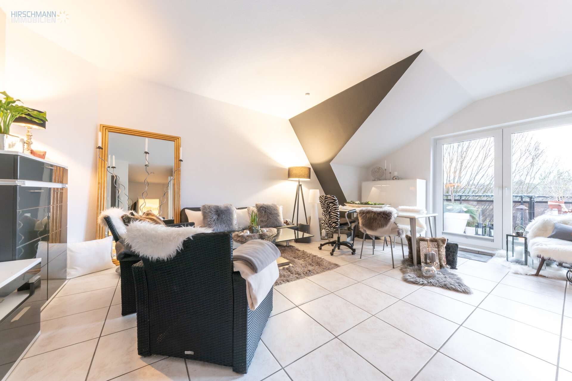 Thumbnail-Wohnung zum Kaufen in Essen Fischlaken 239.000,00 € 60.44 m²