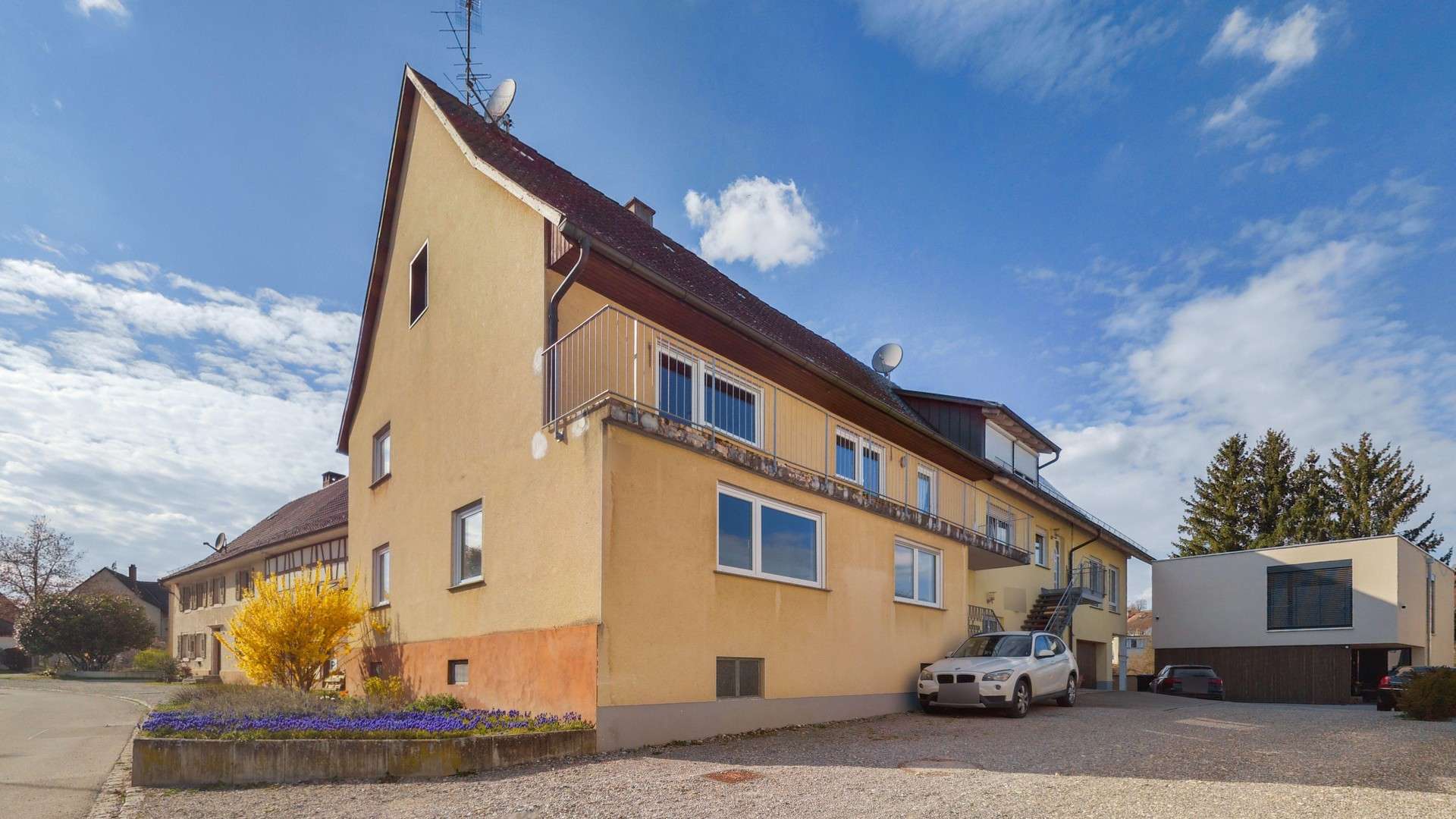 Thumbnail-Haus zum Kaufen in Singen 250.000,00 € 140 m²