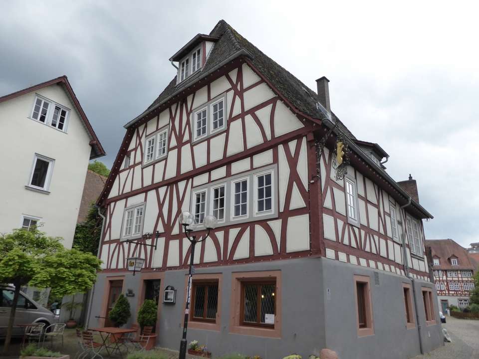 Thumbnail-Haus zum Kaufen in Erbach 520.000,00 € 200 m²