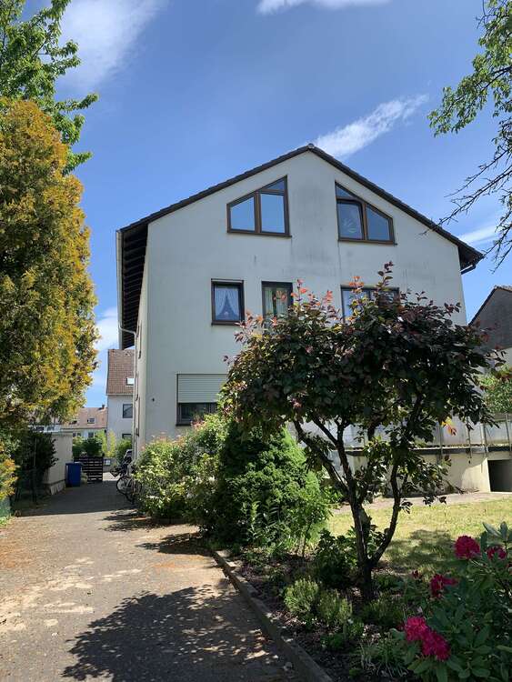 Thumbnail-Wohnung zum Mieten in Langen 1.200,00 € 96 m²