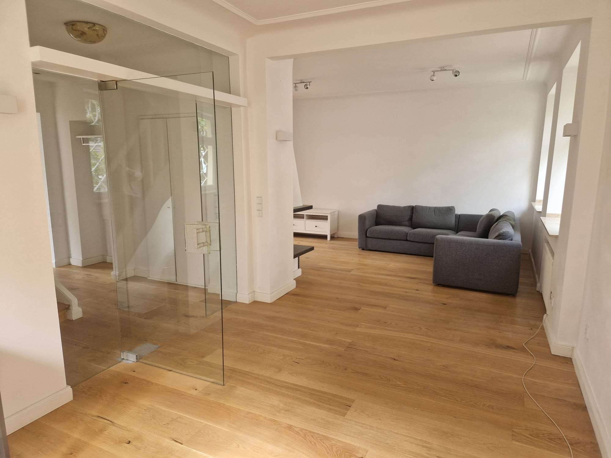 Thumbnail-Haus zum Mieten in Aachen 3.200,00 € 230 m²