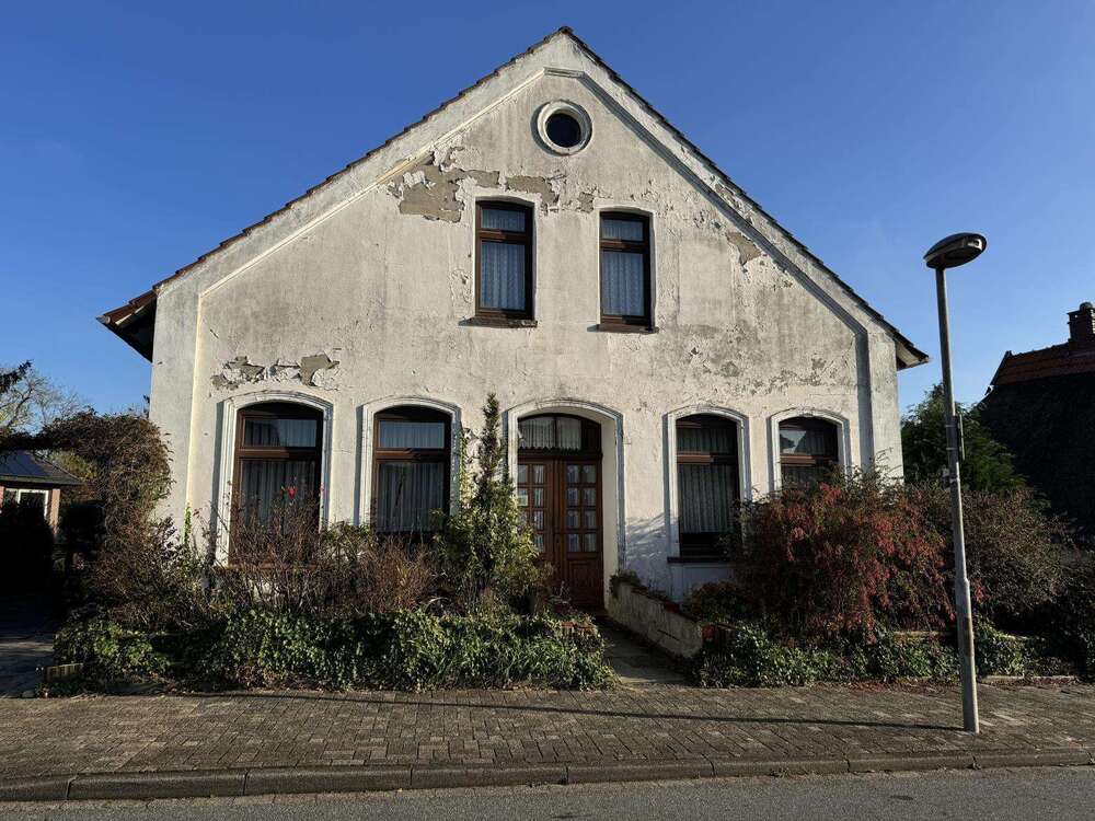 Thumbnail-Haus zum Kaufen in Nordenham 149.000,00 € 123.24 m²