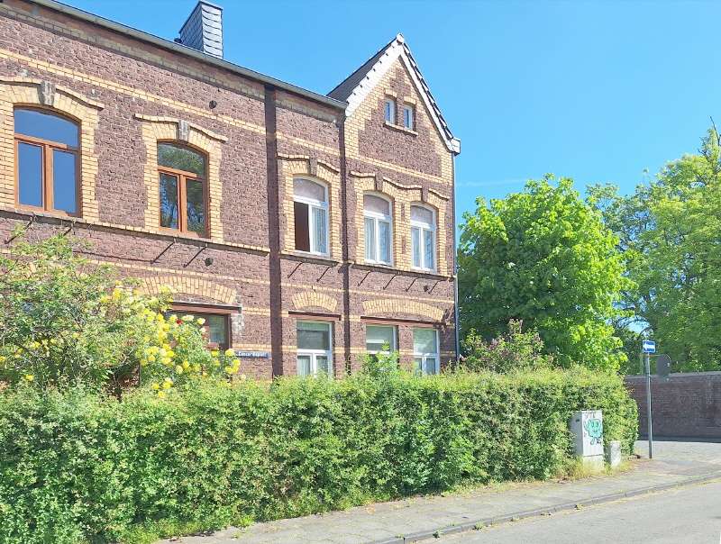 Thumbnail-Haus zum Kaufen in Köln 542.400,00 € 134 m²
