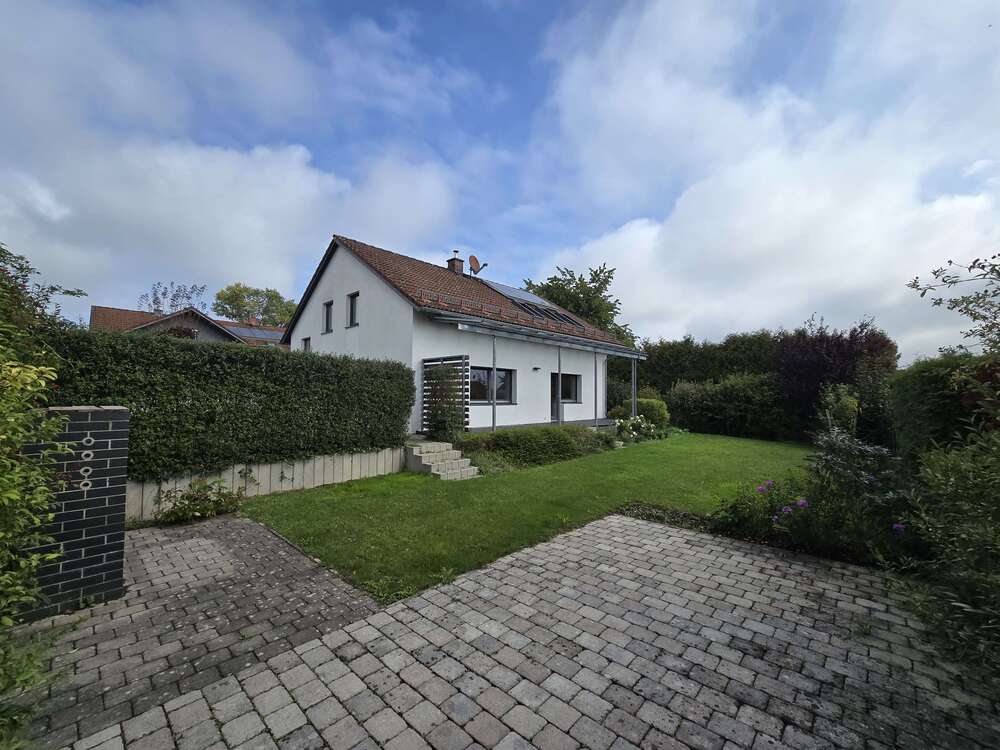 Thumbnail-Haus zum Kaufen in Tann 435.000,00 € 154 m²