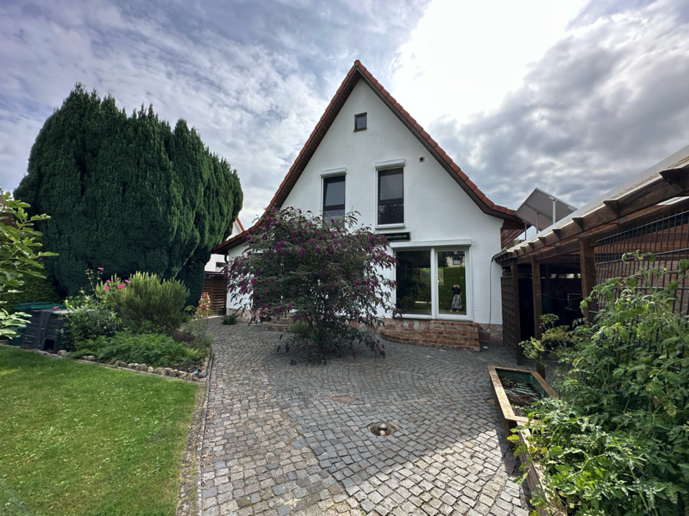 Thumbnail-Haus zum Kaufen in Osterholz-Scharmbeck 349.000,00 € 119 m²