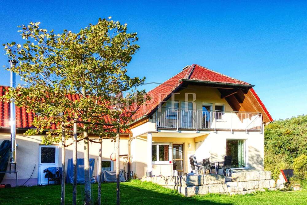 Thumbnail-Haus zum Kaufen in Gerhardshofen 740.000,00 € 231.19 m²