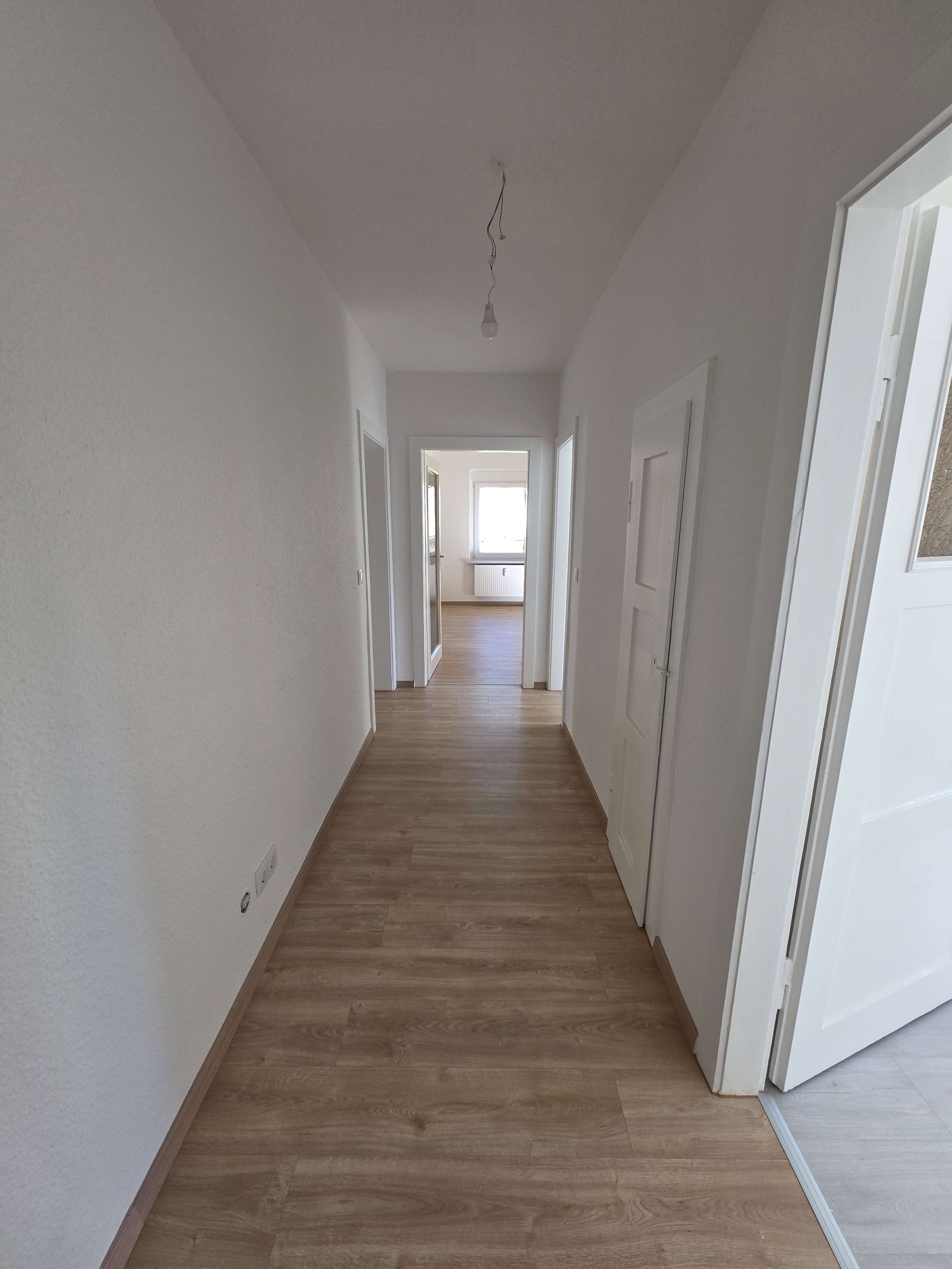 Thumbnail-Wohnung zum Mieten in Bitterfeld 448,70 € 61.89 m²