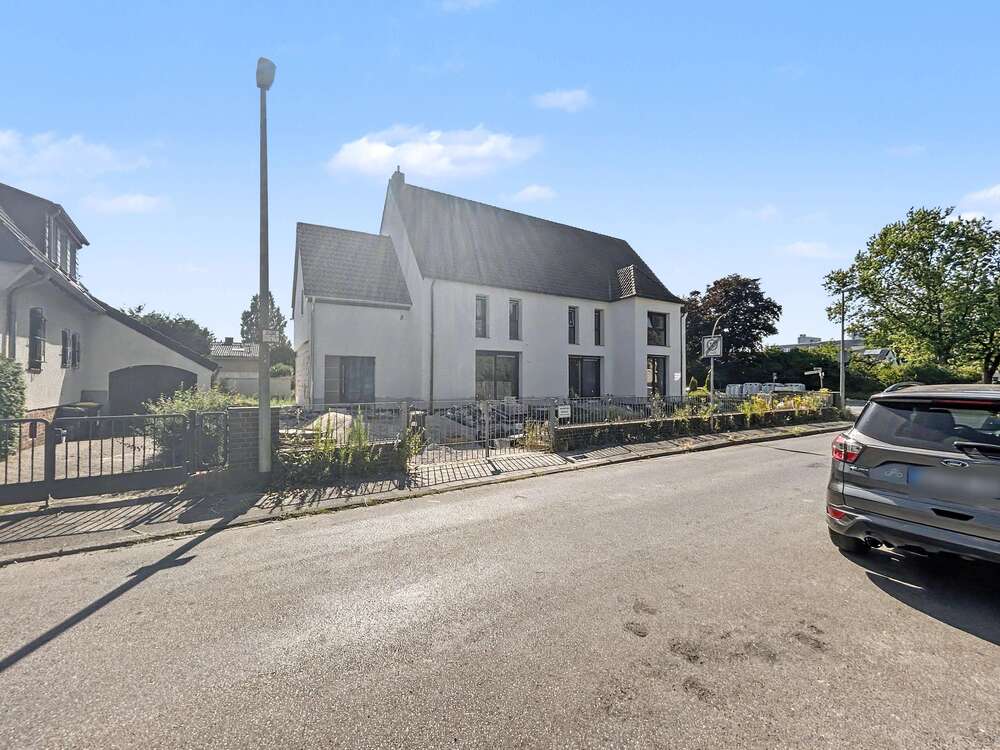 Thumbnail-Haus zum Kaufen in Duisburg 799.000,00 € 220.59 m²