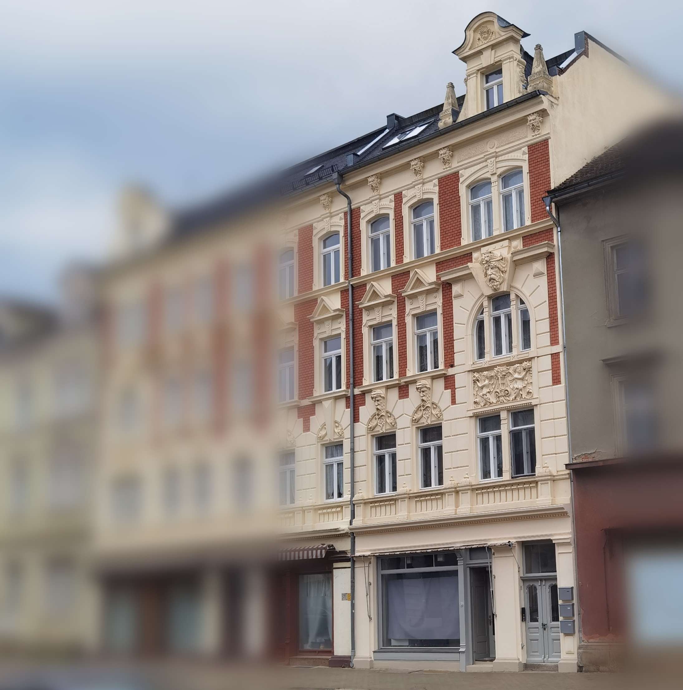 Thumbnail-Haus zum Kaufen in Zittau 145.000,00 € 207 m²
